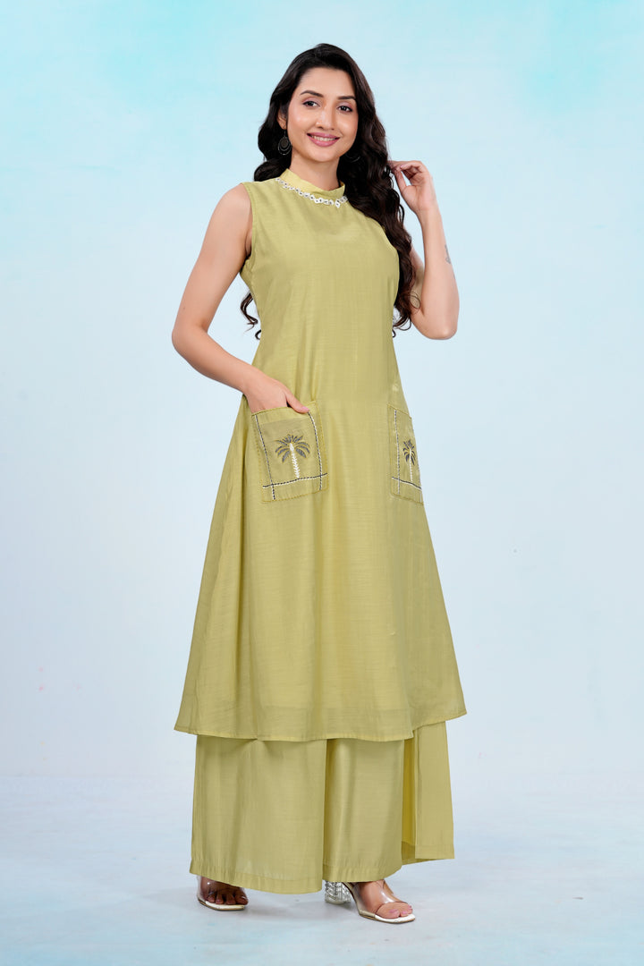 Premium Mal Chanderi Kurta Set with Handwork Neck Design